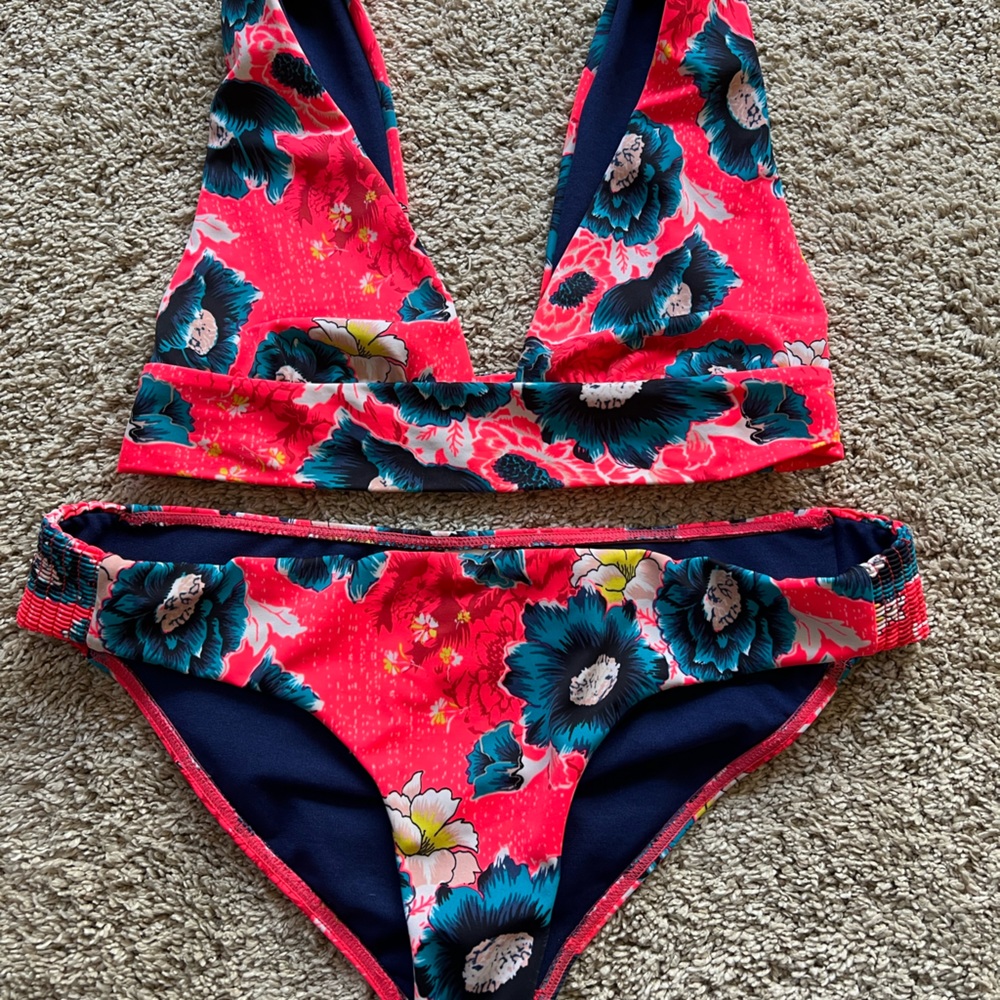 Billabong Floral Bikini